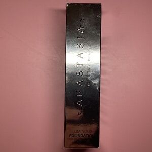 Anastasia Beverly Hills Luminous Foundation In Shade 370W 30mL